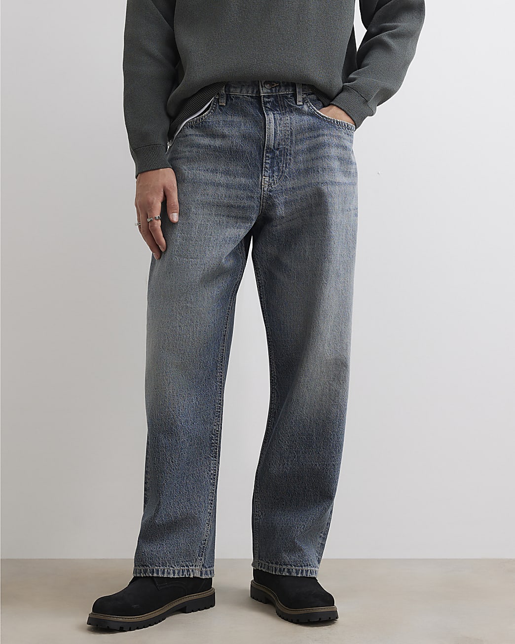 Baggy Fit Mid Wash Jeans in Blue - Image 4 Baggy Fit Mid Wash Jeans in Blue