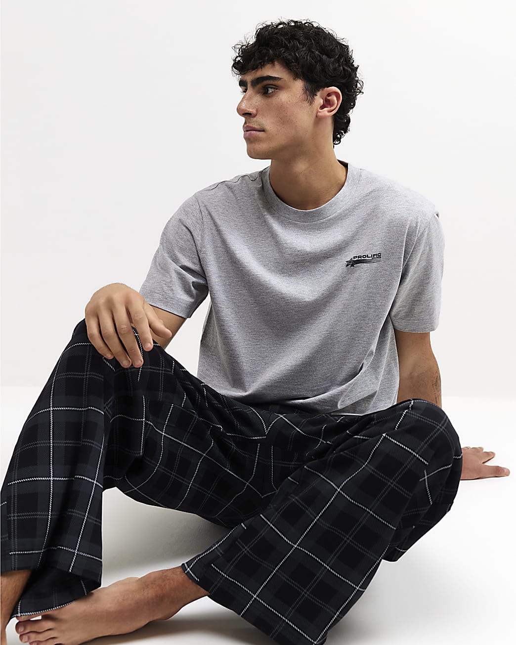 Check Trousers Loungewear Set in Grey - Image 2 Check Trousers Loungewear Set in Grey