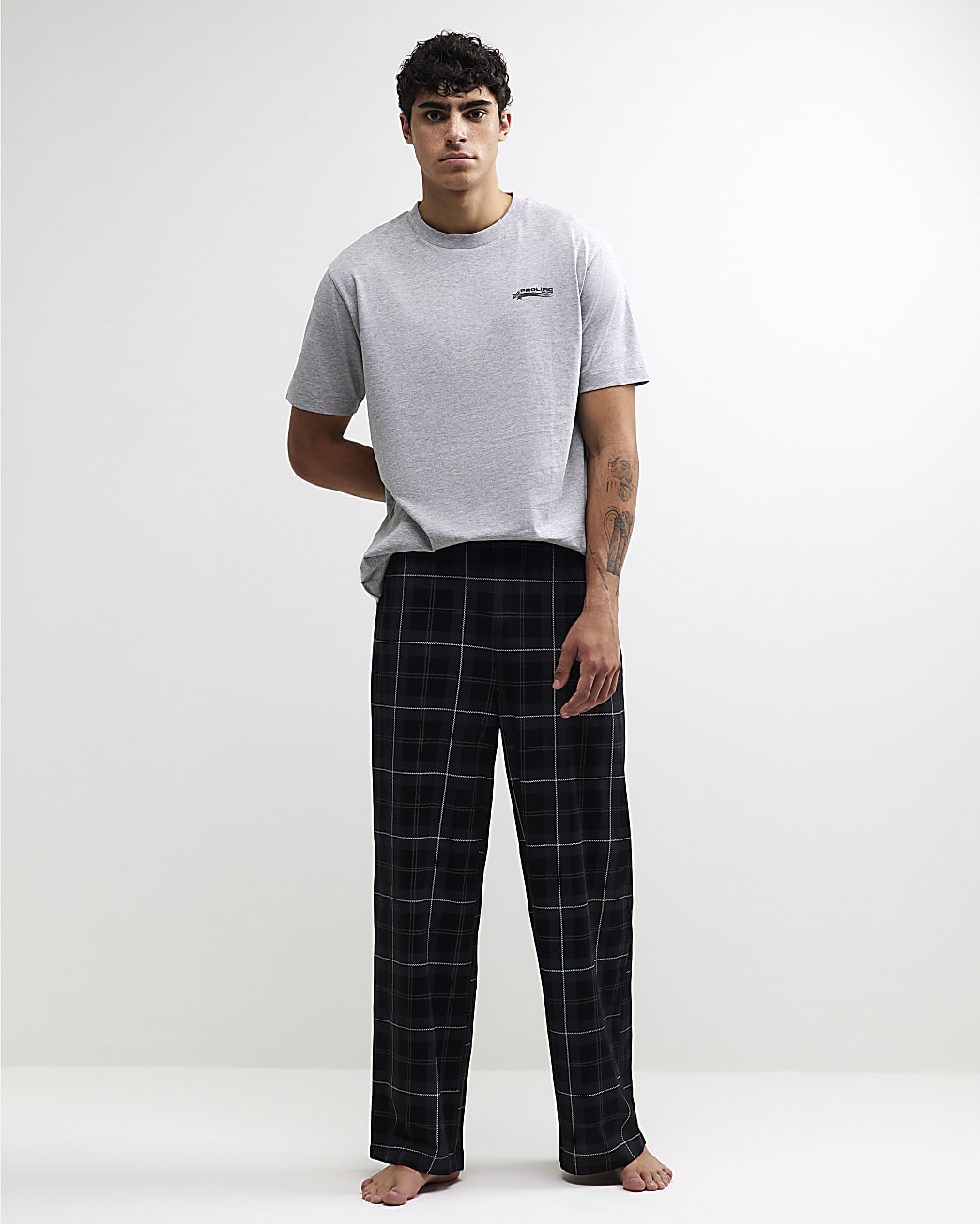 Check Trousers Loungewear Set in Grey - Image 4 Check Trousers Loungewear Set in Grey