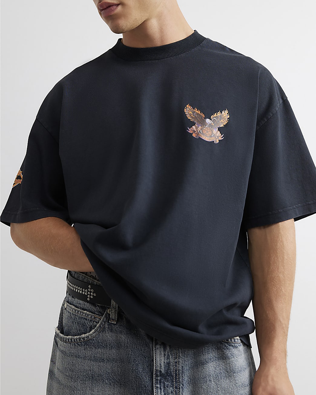 Cotton Washed Eagle T-shirt in Black - Image 3 Cotton Washed Eagle T-shirt in Black
