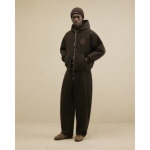 Crest Pleated Barrel Leg Joggers in Brown