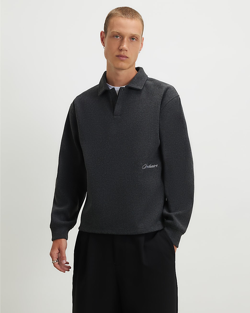 Embroidered Buttoned Polo Sweatshirt in Grey - Image 2 Embroidered Buttoned Polo Sweatshirt in Grey
