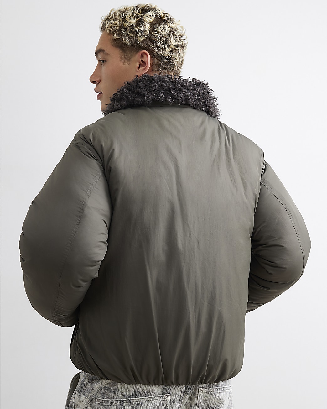Faux Fur Collared Jacket in Khaki - Image 3 Faux Fur Collared Jacket in Khaki
