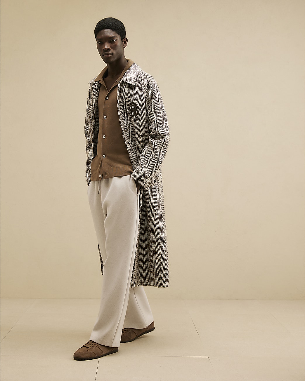 Knit Long Sleeve Cardigan in Brown - Image 4 Knit Long Sleeve Cardigan in Brown
