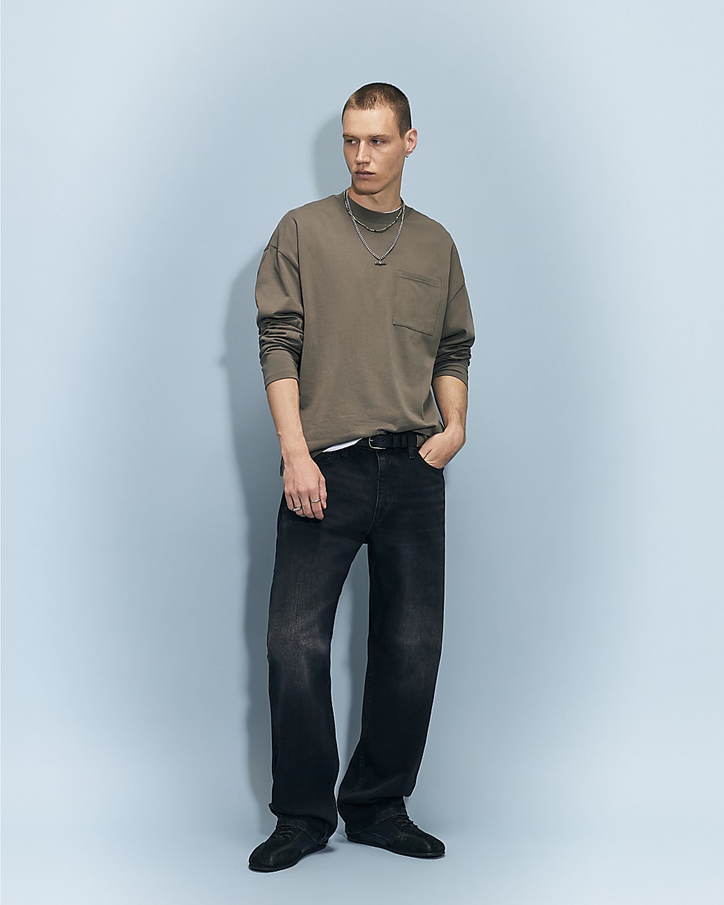 Loose Fit Jeans in Black - Image 2 Loose Fit Jeans in Black