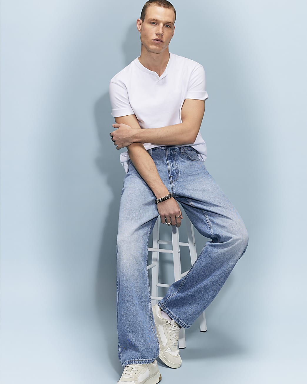 Loose Fit Jeans in Blue - Image 4 Loose Fit Jeans in Blue