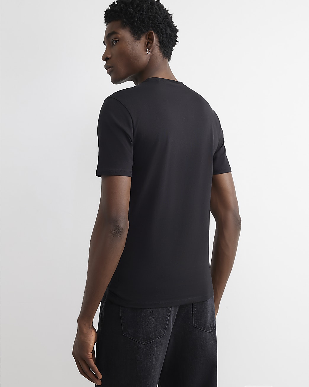 Muscle Fit Cotton Stretch T-shirt in Black - Image 3 Muscle Fit Cotton Stretch T-shirt in Black