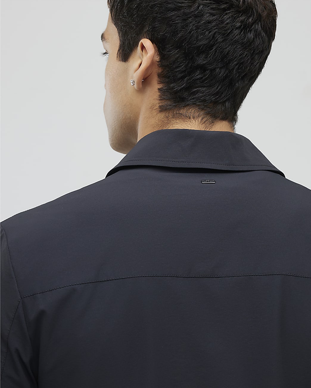 Muscle Fit Shacket in Black - Image 3 Muscle Fit Shacket in Black