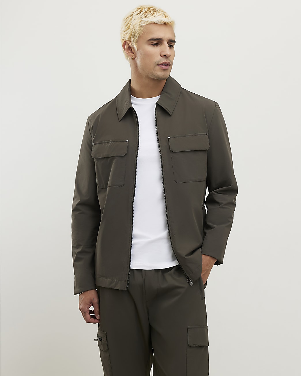 Muscle Fit Shacket in Green - Image 2 Muscle Fit Shacket in Green
