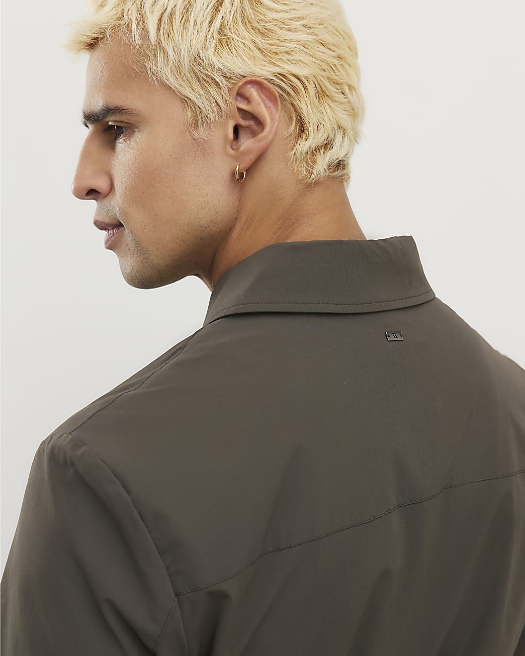 Muscle Fit Shacket in Green - Image 3 Muscle Fit Shacket in Green