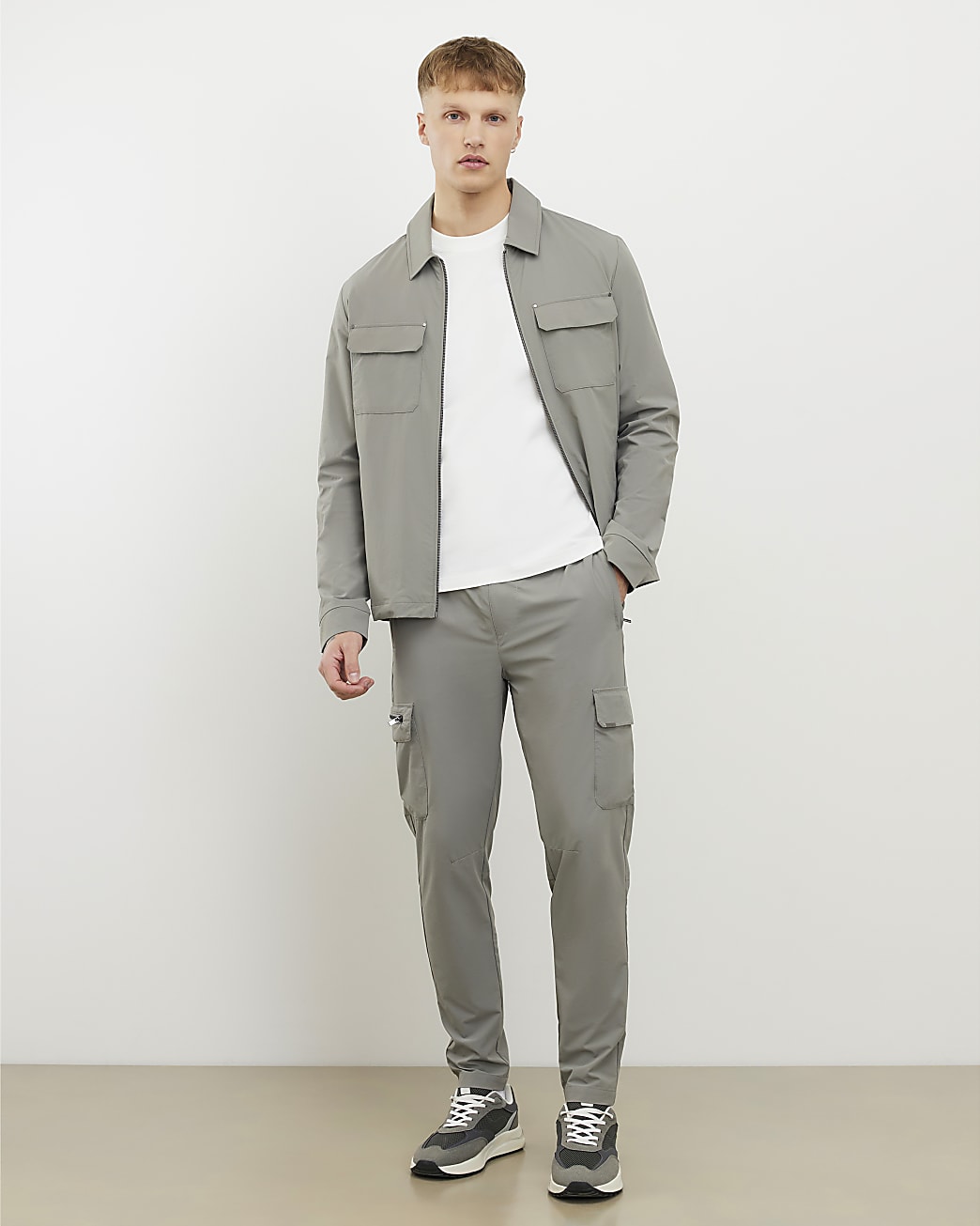 Muscle Fit Shacket in Grey - Image 3 Muscle Fit Shacket in Grey