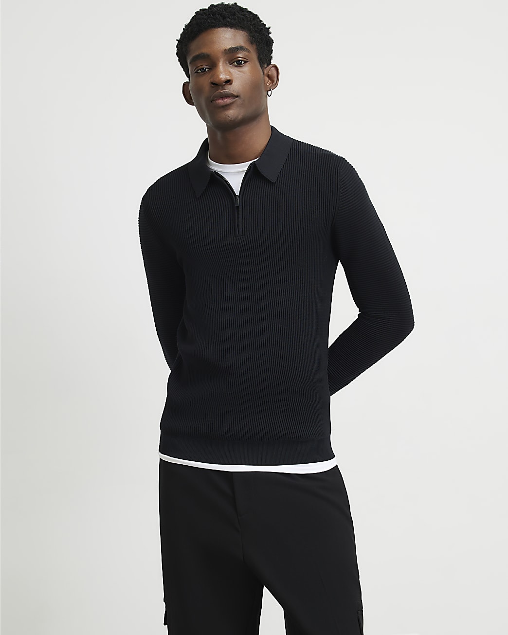 Muscle Fit Textured Polo Shirt in Black - Image 2 Muscle Fit Textured Polo Shirt in Black