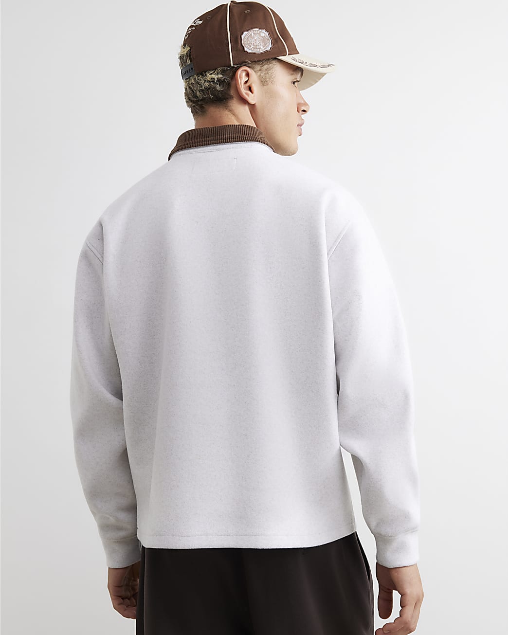 Oversized Fit Felt Crest Polo Shirt in Grey - Image 3 Oversized Fit Felt Crest Polo Shirt in Grey