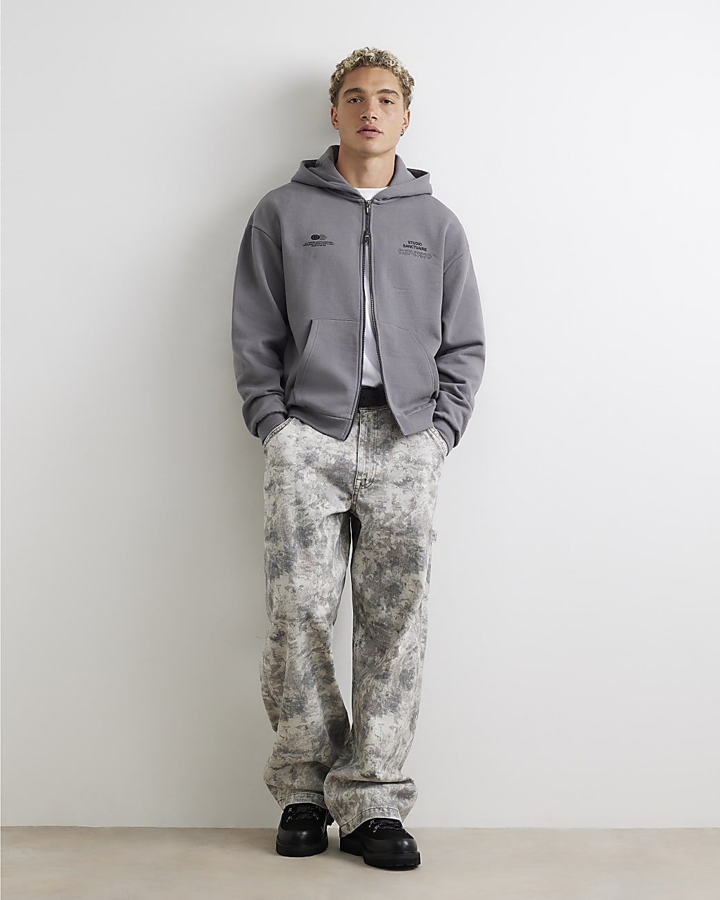 Oversized Fit Sanctuaire Hoodie in Grey - Image 4 Oversized Fit Sanctuaire Hoodie in Grey
