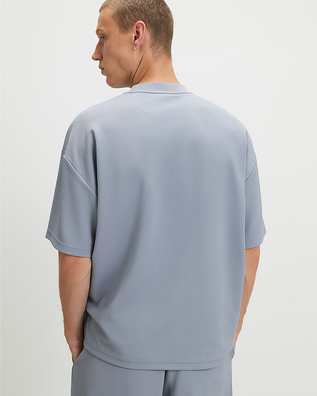 Oversized Fit Waffle Textured T-shirt in Blue - Image 3 Oversized Fit Waffle Textured T-shirt in Blue