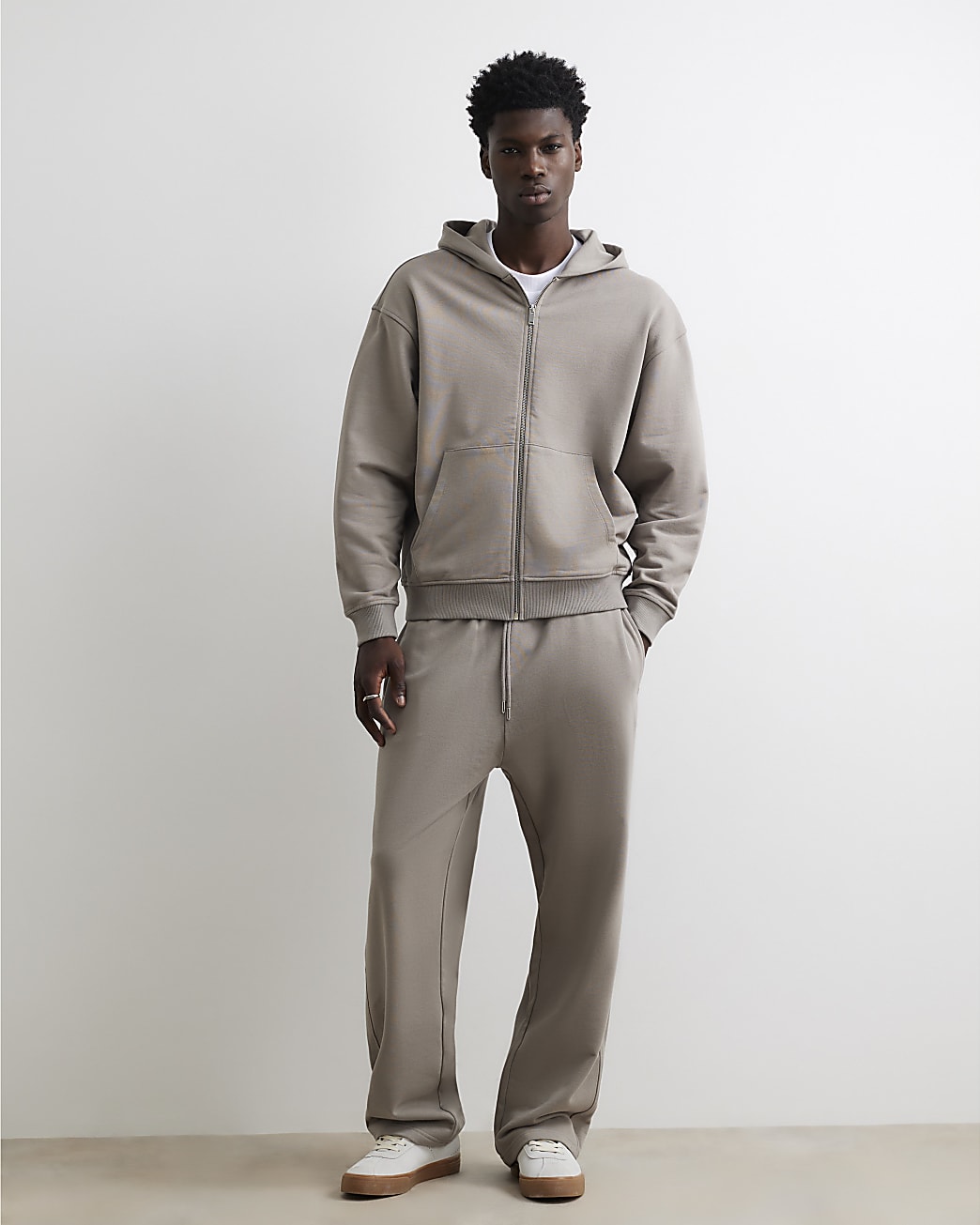 Oversized Fit Washed Zip Through Hoodie in Grey - Image 4 Oversized Fit Washed Zip Through Hoodie in Grey