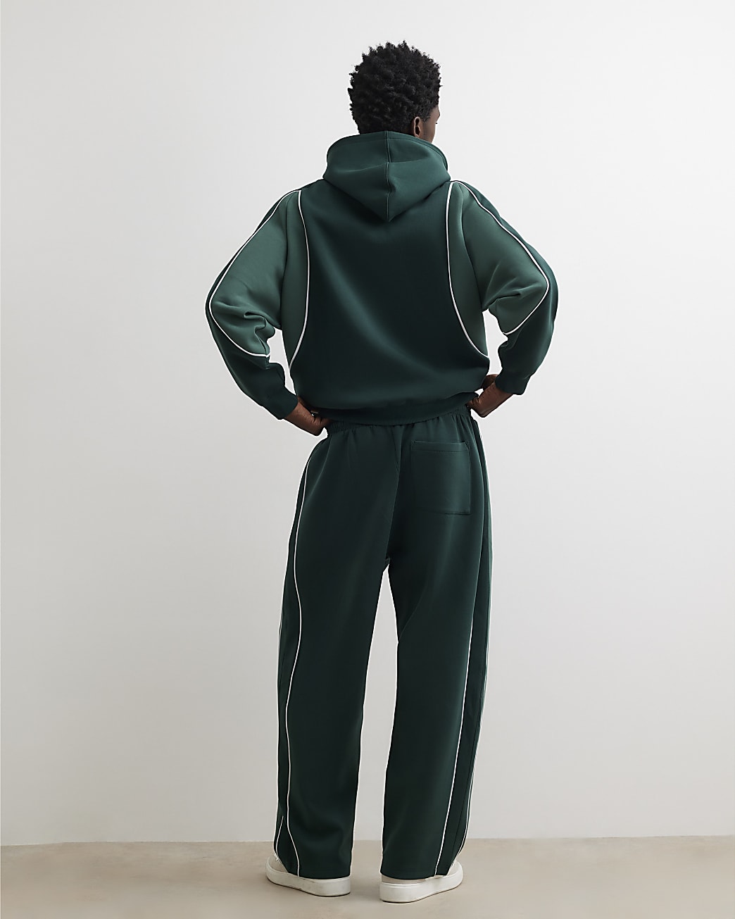 Premium Colour Block Wide Leg Joggers in Green - Image 3 Premium Colour Block Wide Leg Joggers in Green