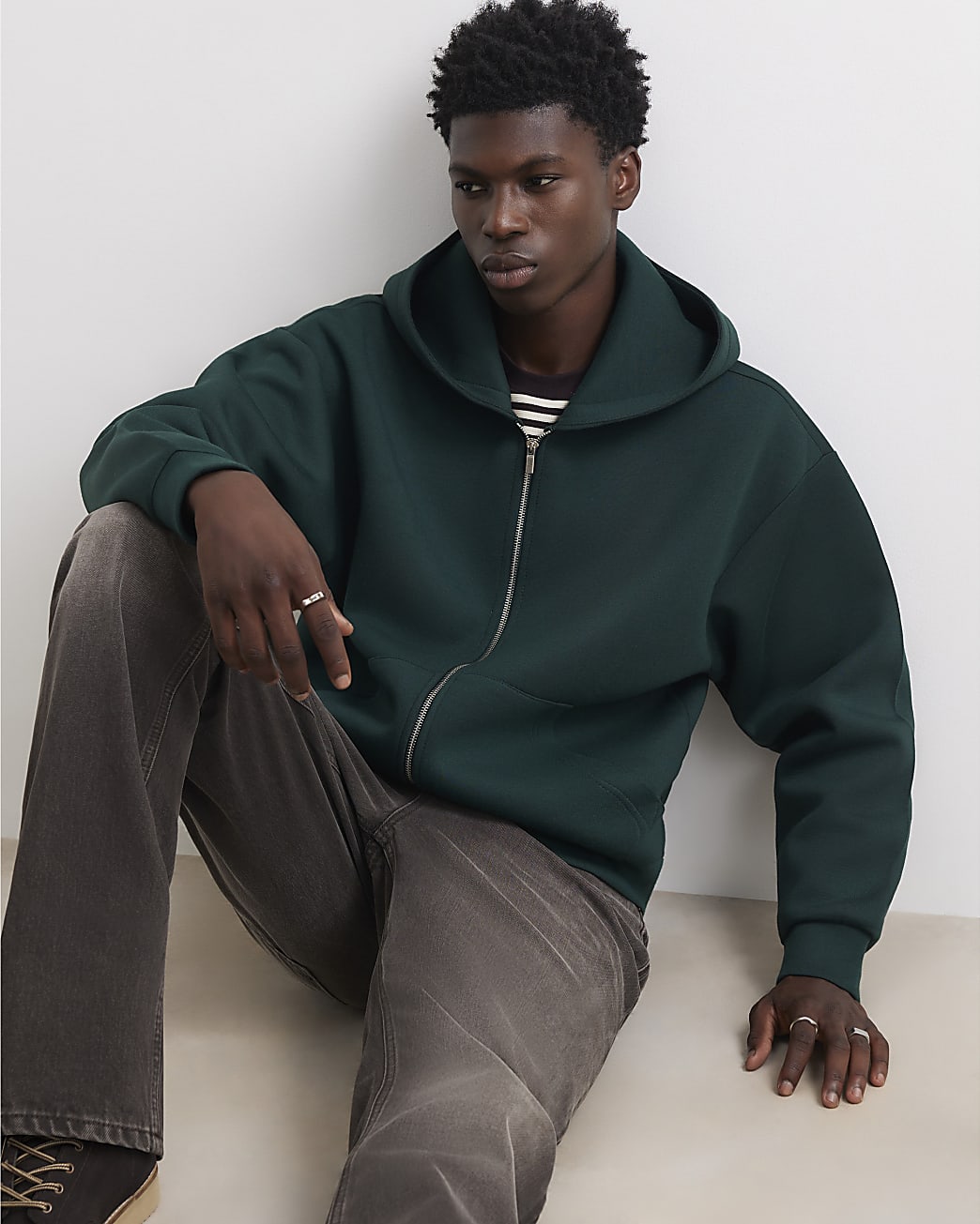 Premium Oversized Fit Cotton Hoodie in Green - Image 2 Premium Oversized Fit Cotton Hoodie in Green