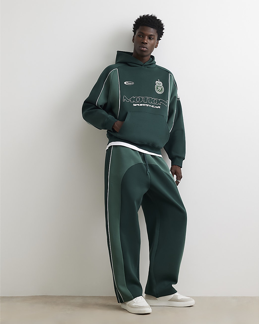 Premium Oversized Fit Panelled Hoodie in Green - Image 4 Premium Oversized Fit Panelled Hoodie in Green