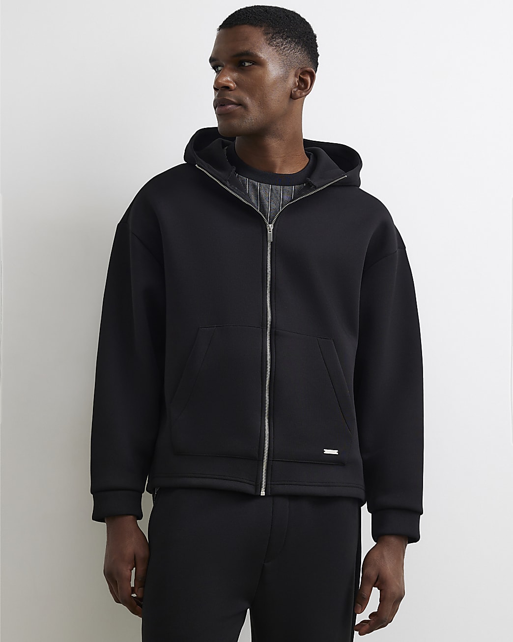 Premium Oversized Zip Through Hoodie in Black - Image 2 Premium Oversized Zip Through Hoodie in Black