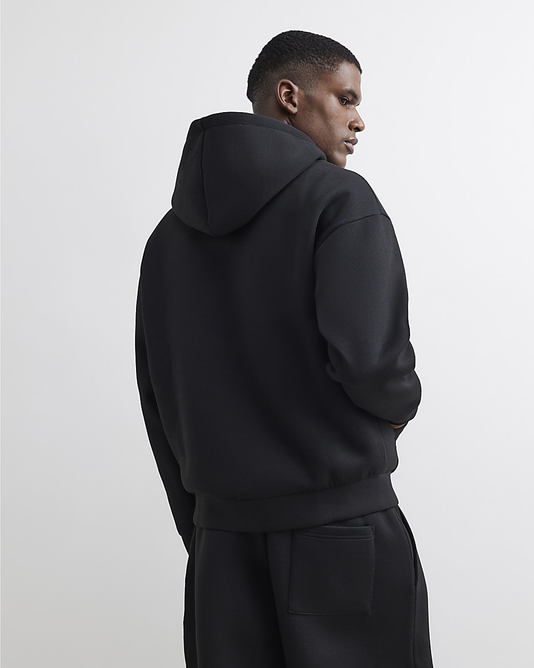 Premium Oversized Zip Up Hoodie in Black - Image 3 Premium Oversized Zip Up Hoodie in Black