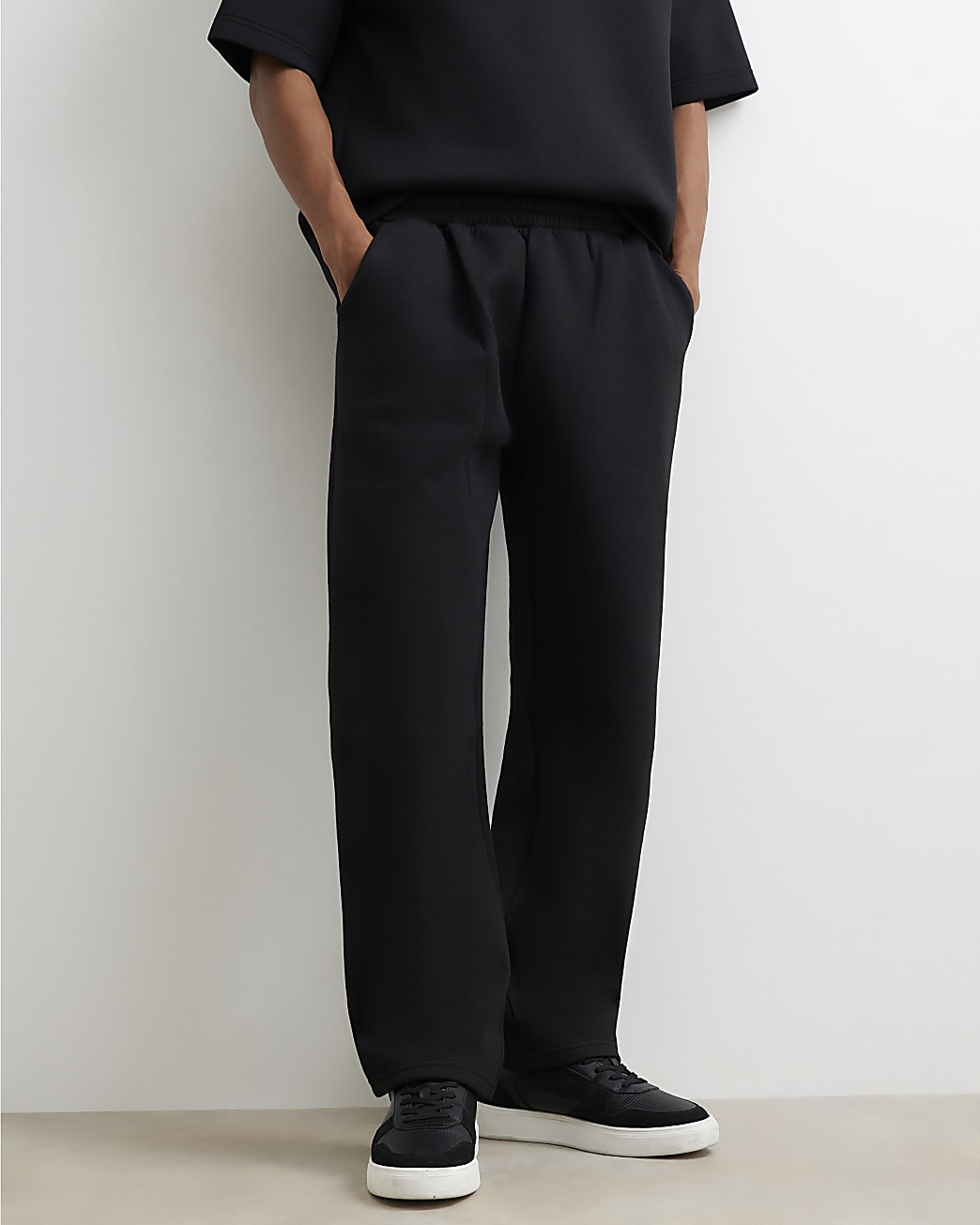 Premium Regular Fit Joggers in Black - Image 4 Premium Regular Fit Joggers in Black