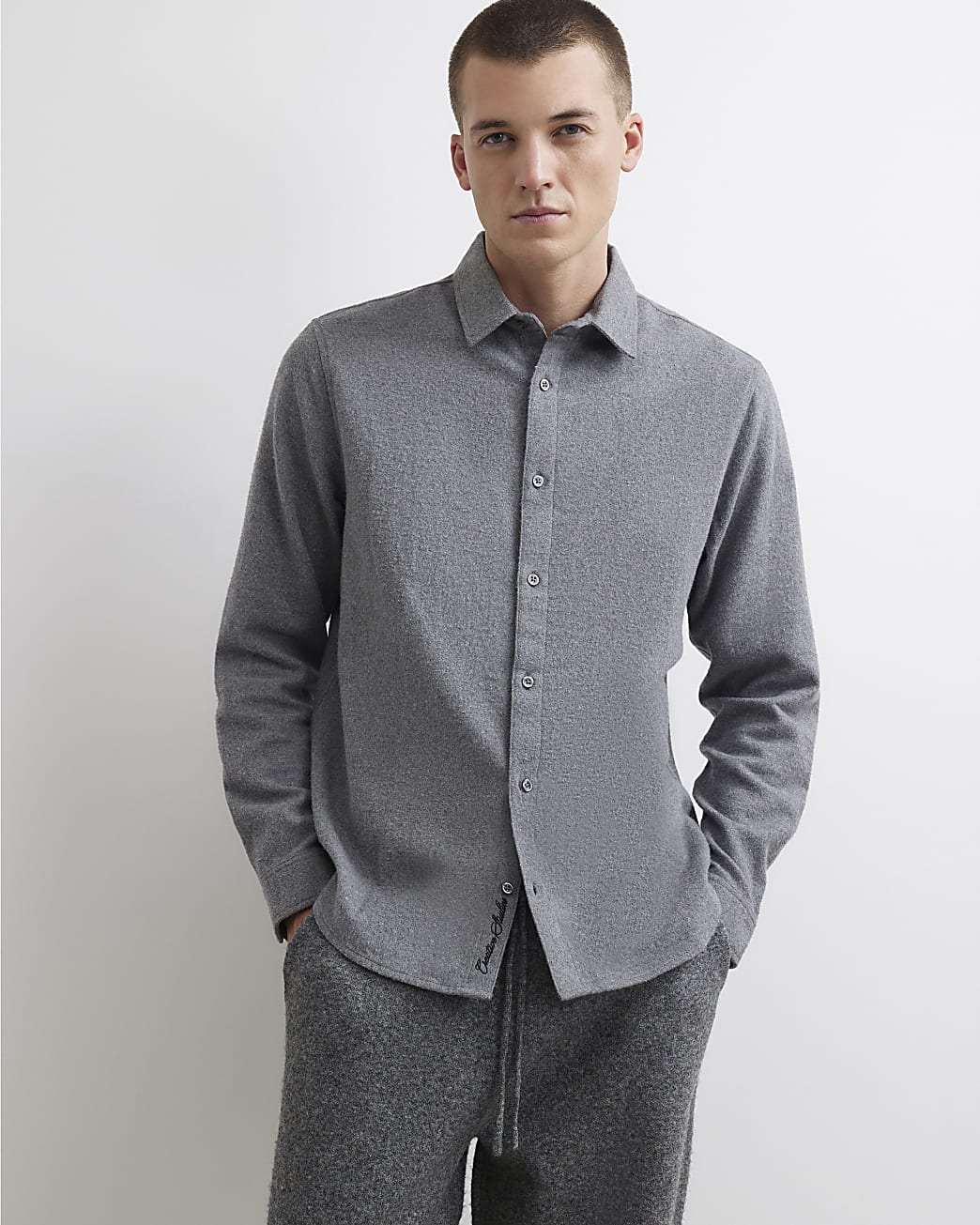 Regular Fit Flannel Long Sleeve Shirt in Grey - Image 2 Regular Fit Flannel Long Sleeve Shirt in Grey