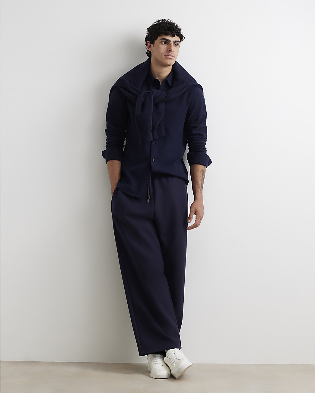 Regular Fit Flannel Long Sleeve Shirt in Navy - Image 4 Regular Fit Flannel Long Sleeve Shirt in Navy