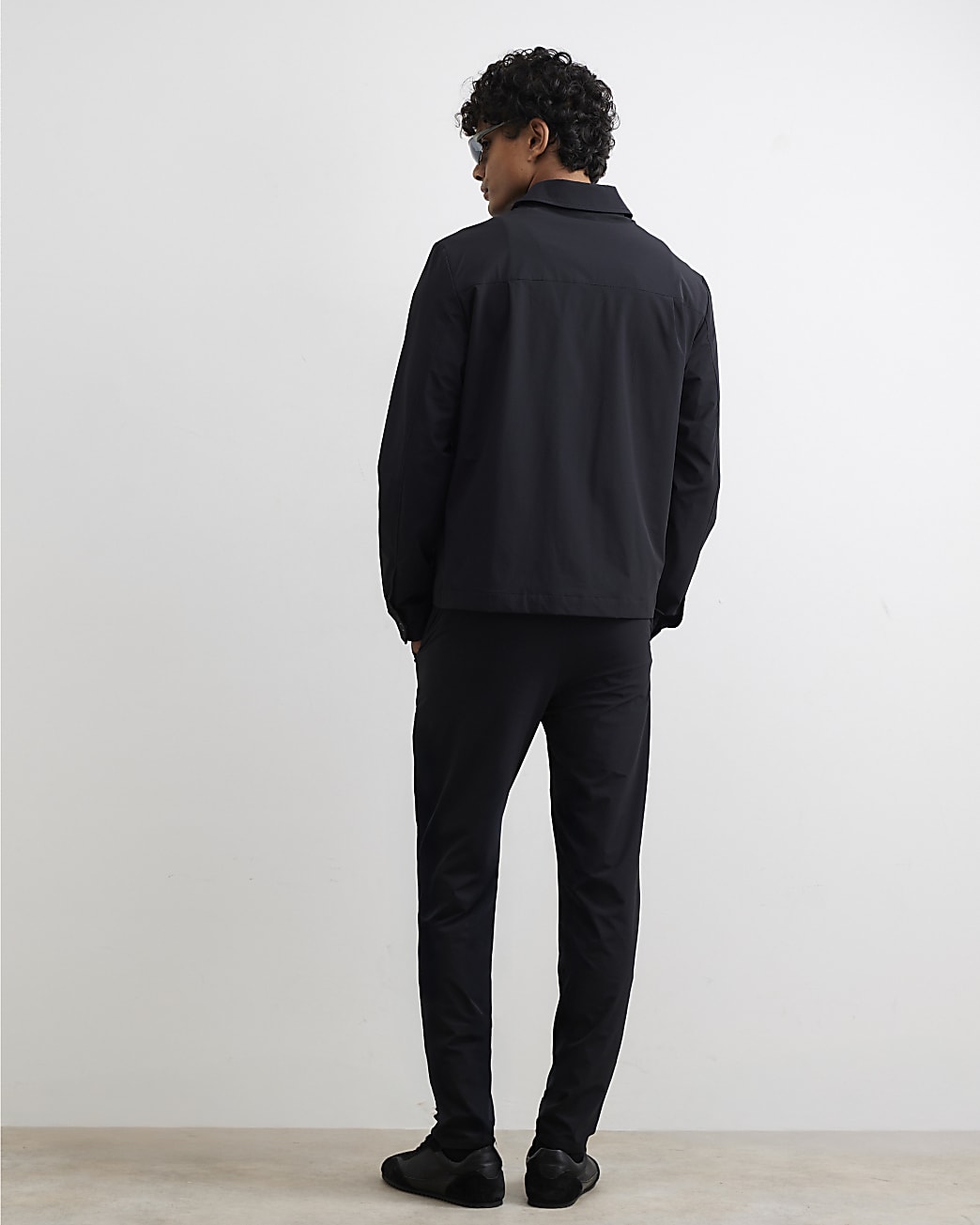 Skinny Fit Trousers in Black - Image 3 Skinny Fit Trousers in Black