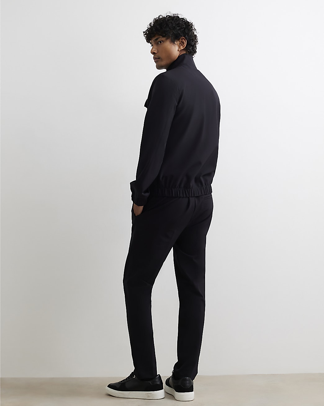 Skinny Tech Comfort Trousers in Black - Image 3 Skinny Tech Comfort Trousers in Black
