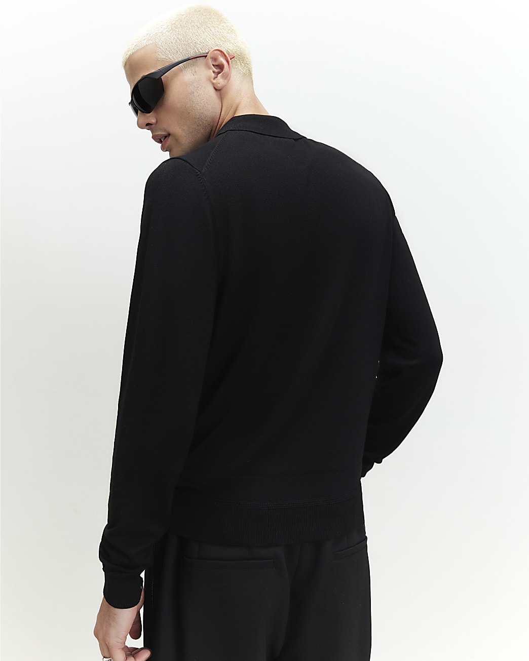Slim Fit Knitted Polo Shirt in Black - Image 3 Slim Fit Knitted Polo Shirt in Black