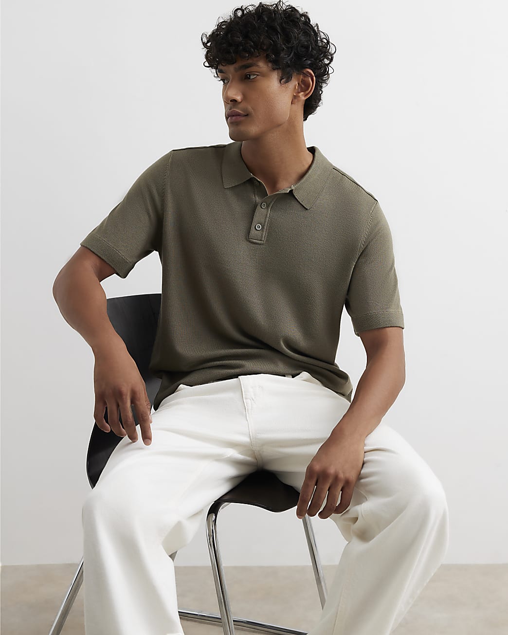 Slim Fit Knitted Polo Shirt in Khaki - Image 2 Slim Fit Knitted Polo Shirt in Khaki