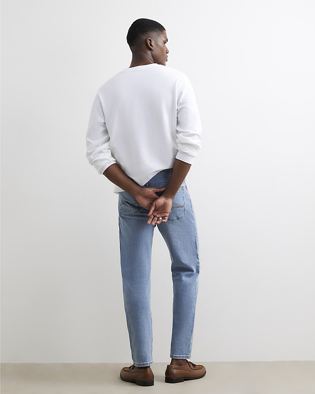 Slim Fit Mid Wash Jeans in Blue - Image 3 Slim Fit Mid Wash Jeans in Blue