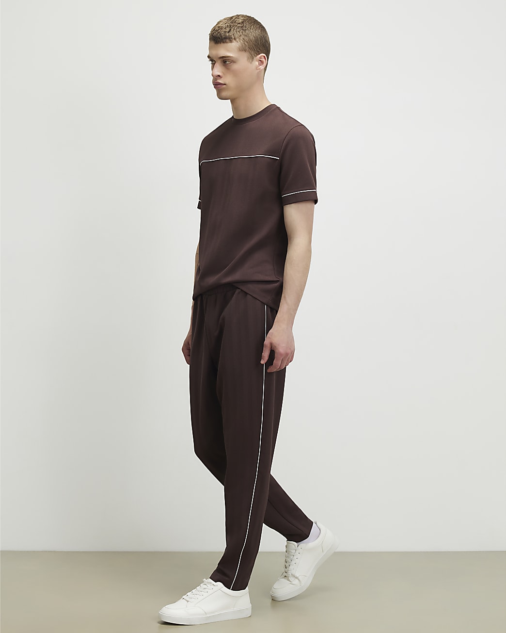 Slim Fit Piped Textured Joggers in Brown - Image 2 Slim Fit Piped Textured Joggers in Brown