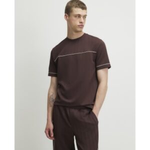 Slim Fit Piped Textured T-shirt in Brown