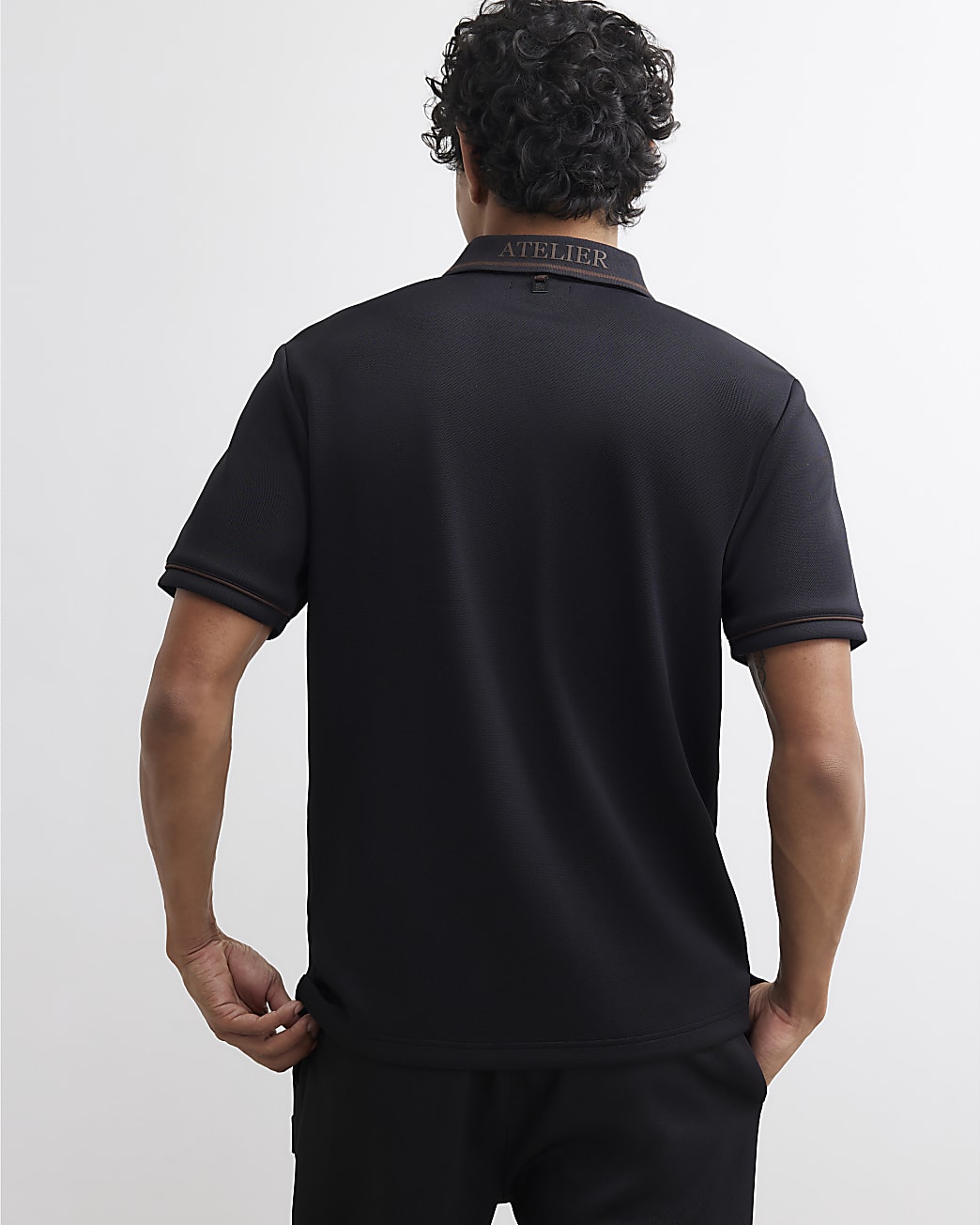 Slim Fit Pique Badge Polo Shirt in Black - Image 2 Slim Fit Pique Badge Polo Shirt in Black
