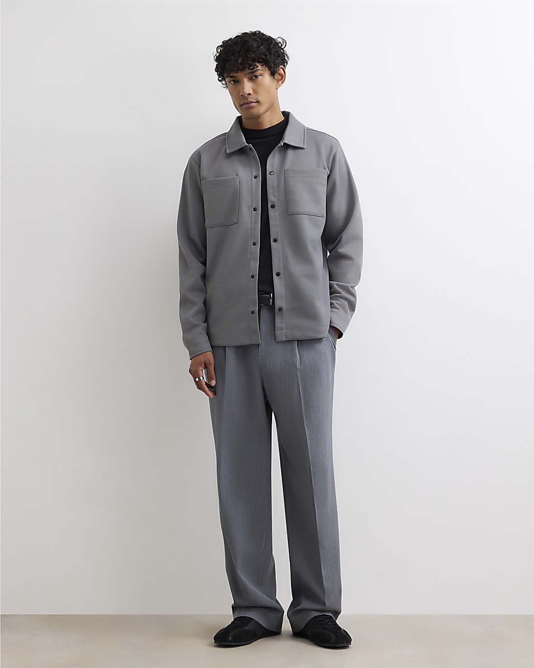 Slim Fit Pique Double Pocket Jacket in Grey - Image 4 Slim Fit Pique Double Pocket Jacket in Grey
