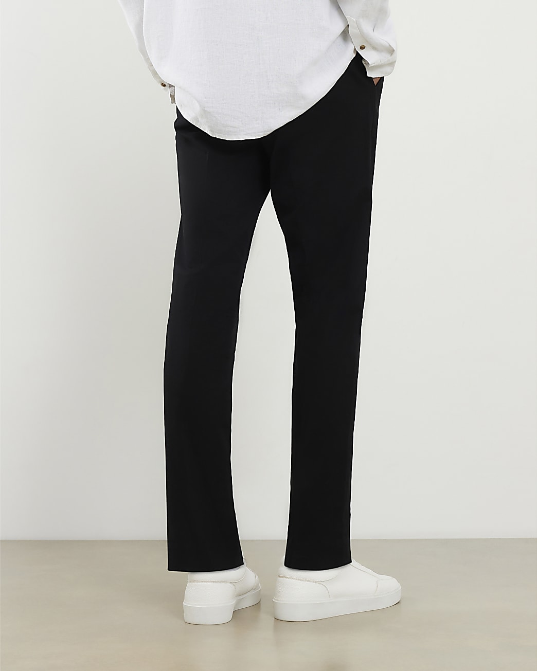 Slim Fit Stretch Chino Trousers in Black - Image 3 Slim Fit Stretch Chino Trousers in Black