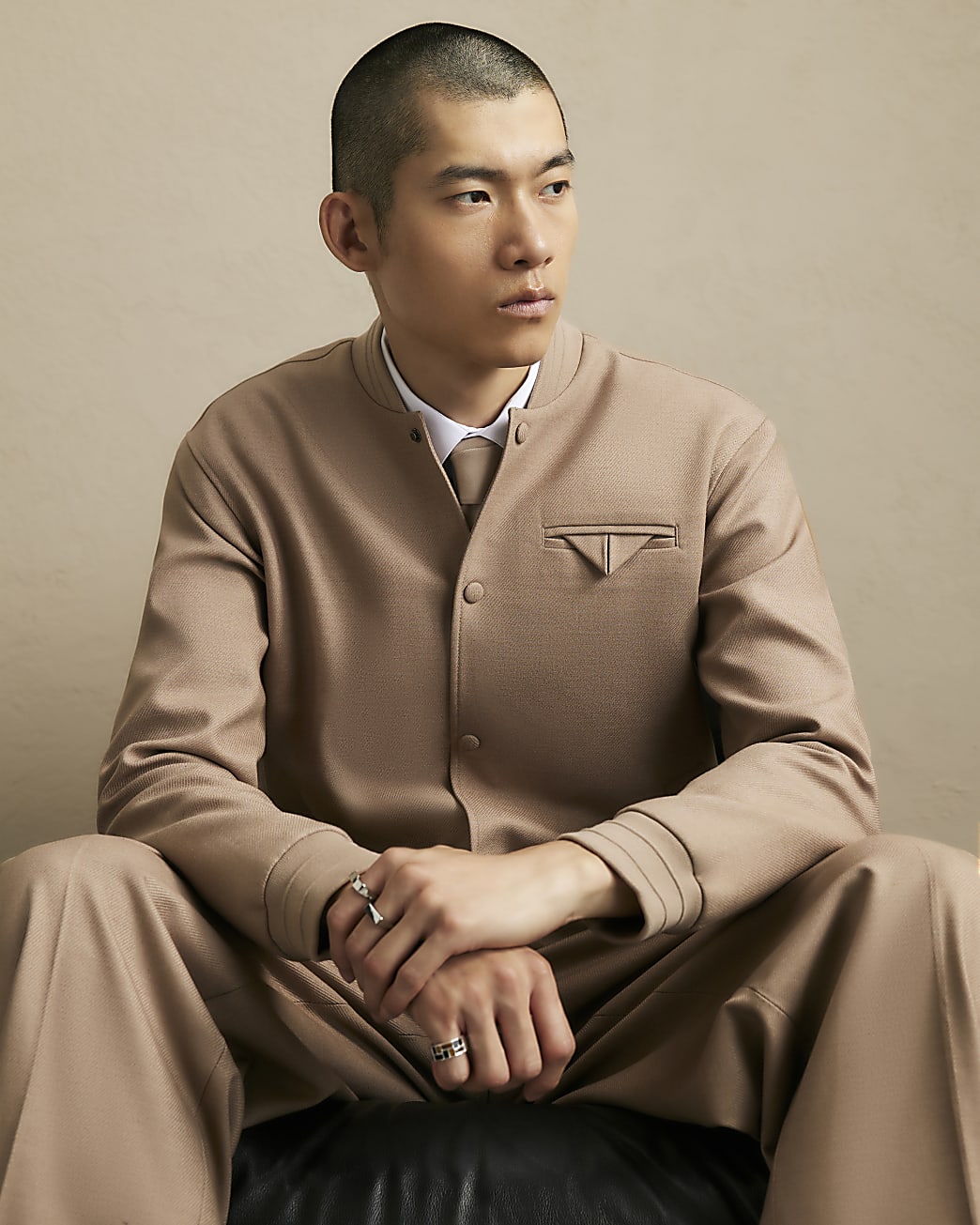 Smart Twill Bomber Jacket in Beige - Image 4 Smart Twill Bomber Jacket in Beige