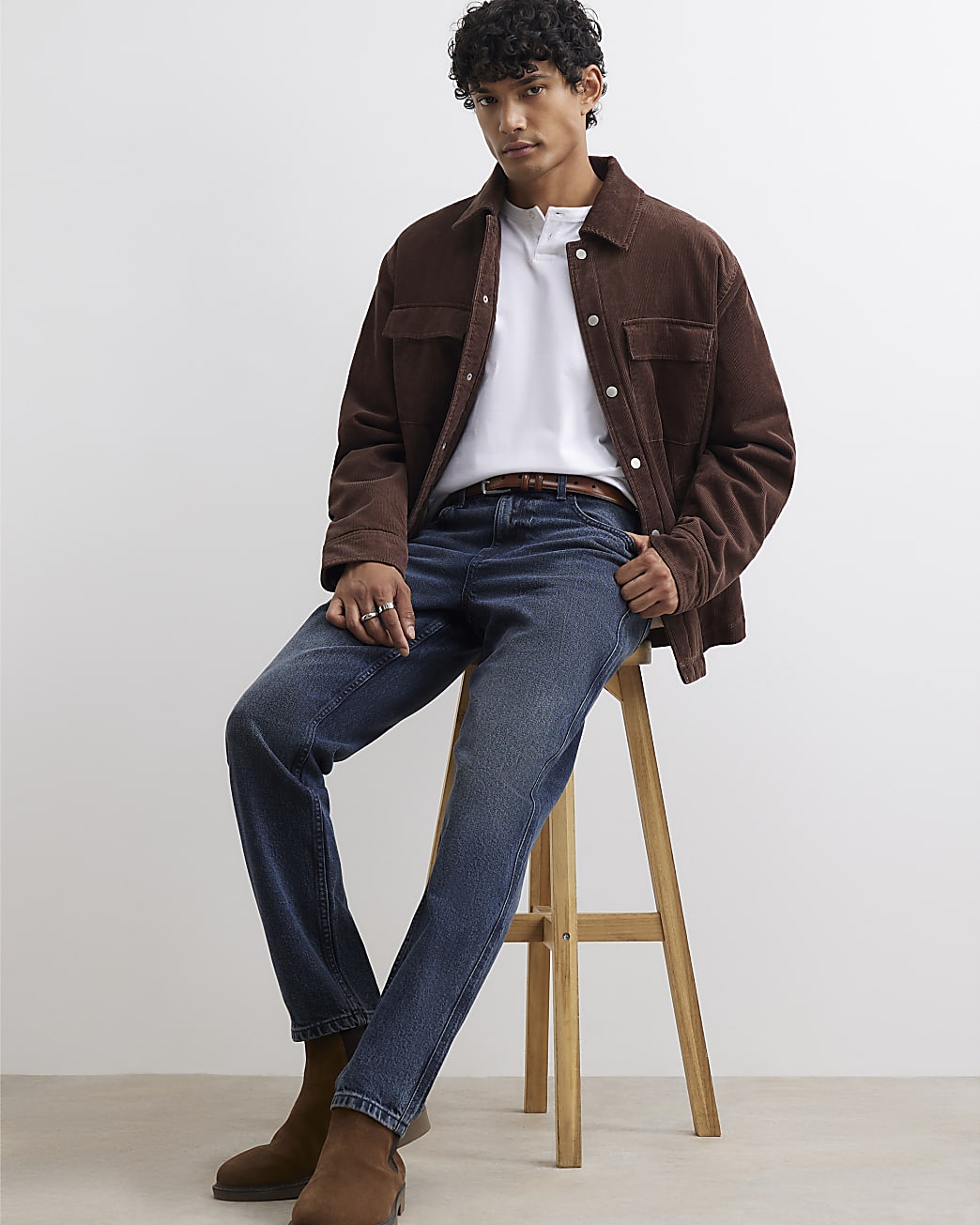 Tapered Fit Jeans in Blue - Image 2 Tapered Fit Jeans in Blue