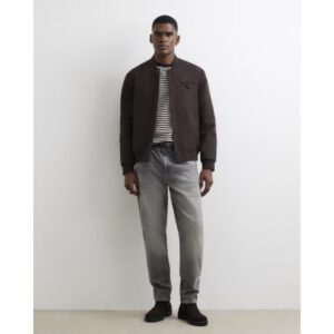 Tapered Fit Jeans in Grey