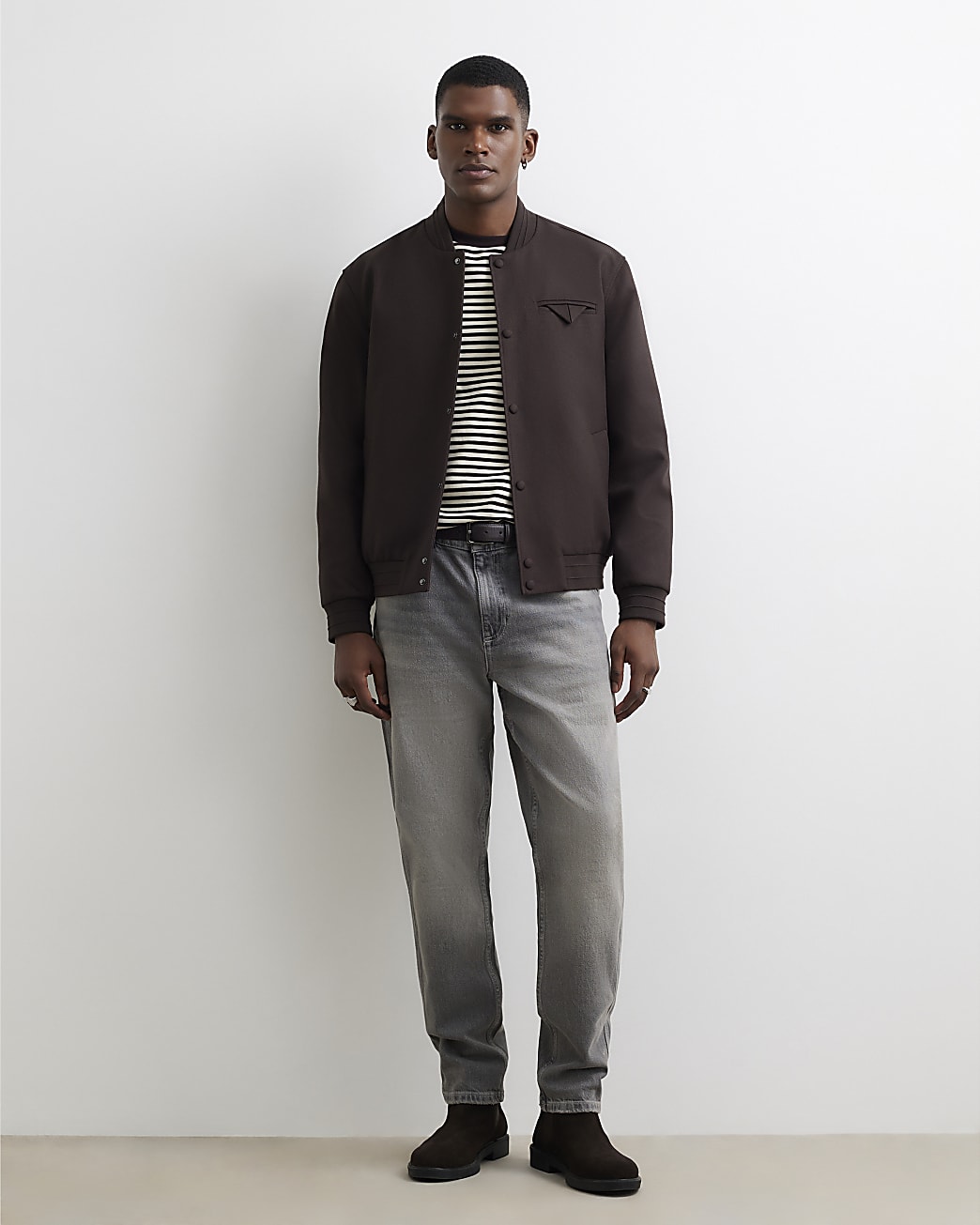 Tapered Fit Jeans in Grey - Image 2 Tapered Fit Jeans in Grey