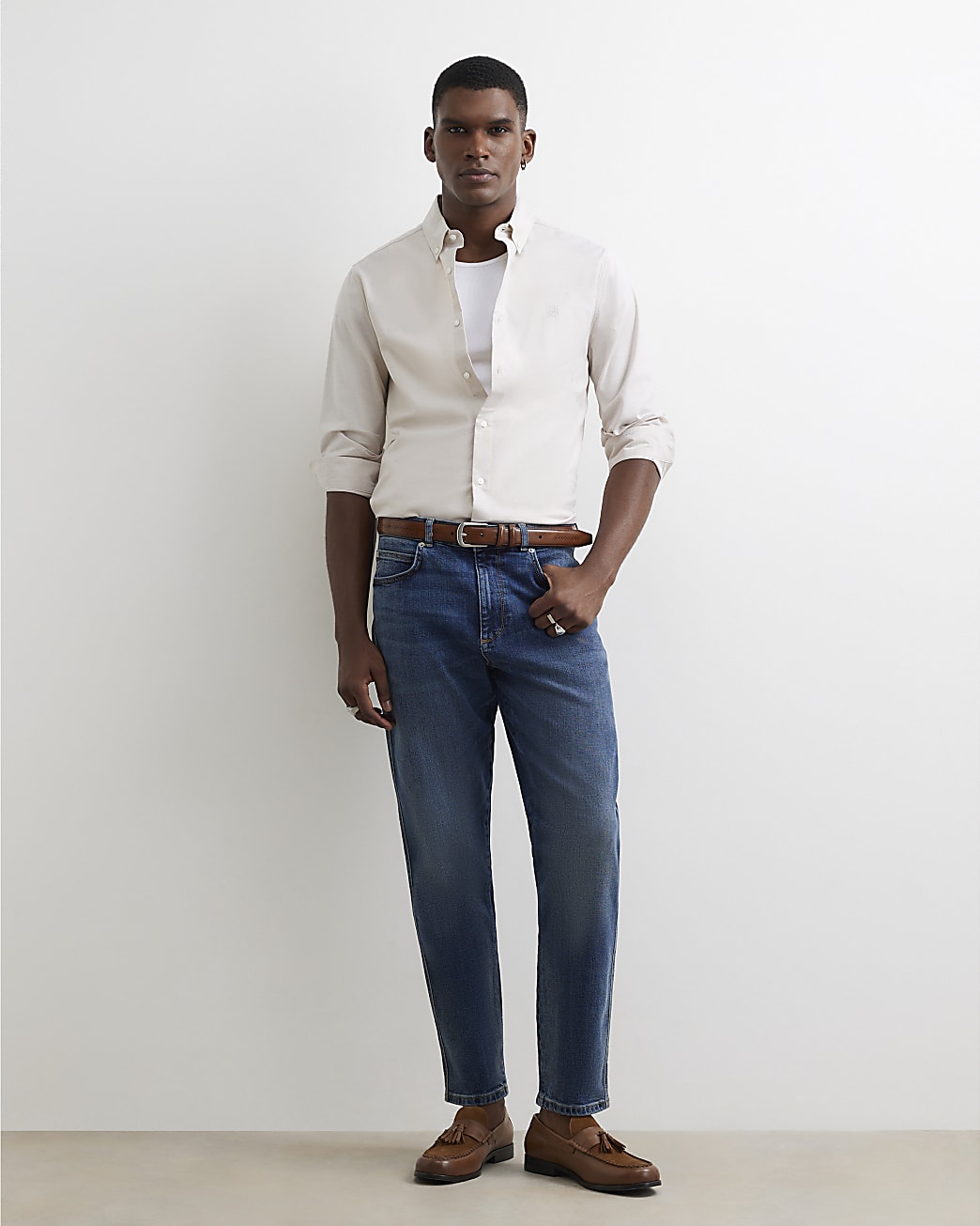 Tapered Fit Stretch Jeans in Blue - Image 2 Tapered Fit Stretch Jeans in Blue