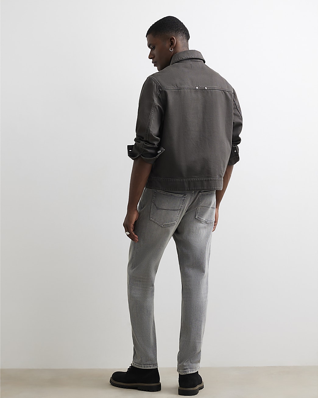 Tapered Fit Stretch Jeans in Grey - Image 3 Tapered Fit Stretch Jeans in Grey