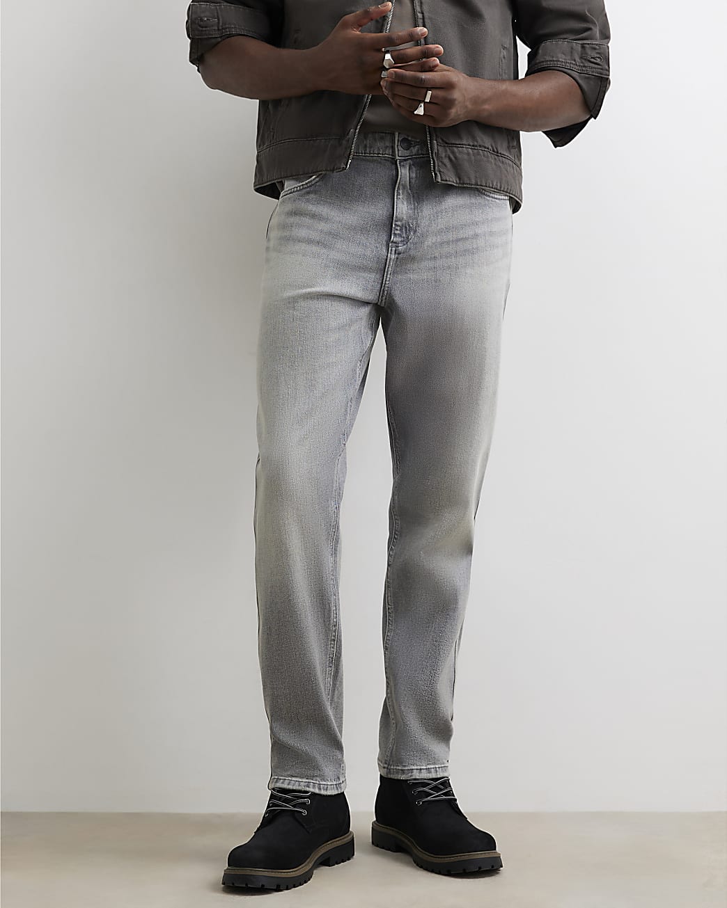 Tapered Fit Stretch Jeans in Grey - Image 4 Tapered Fit Stretch Jeans in Grey