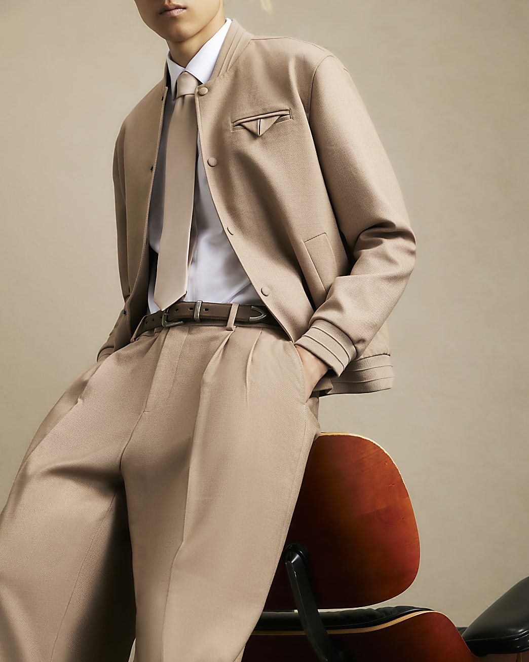 Wide Fit Twill Trousers in Beige - Image 4 Wide Fit Twill Trousers in Beige