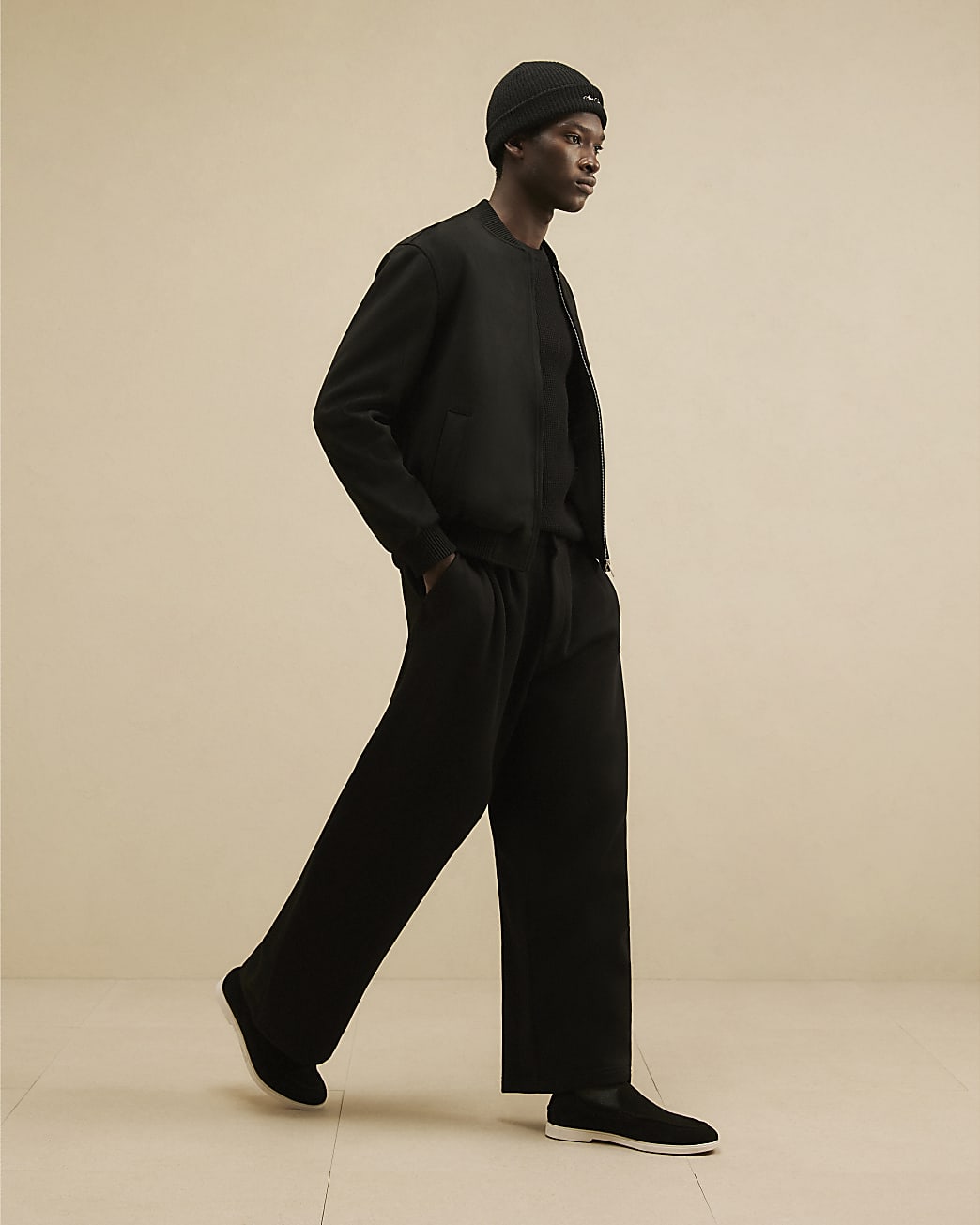 Wide Leg Fixed Waist Joggers in Black - Image 4 Wide Leg Fixed Waist Joggers in Black