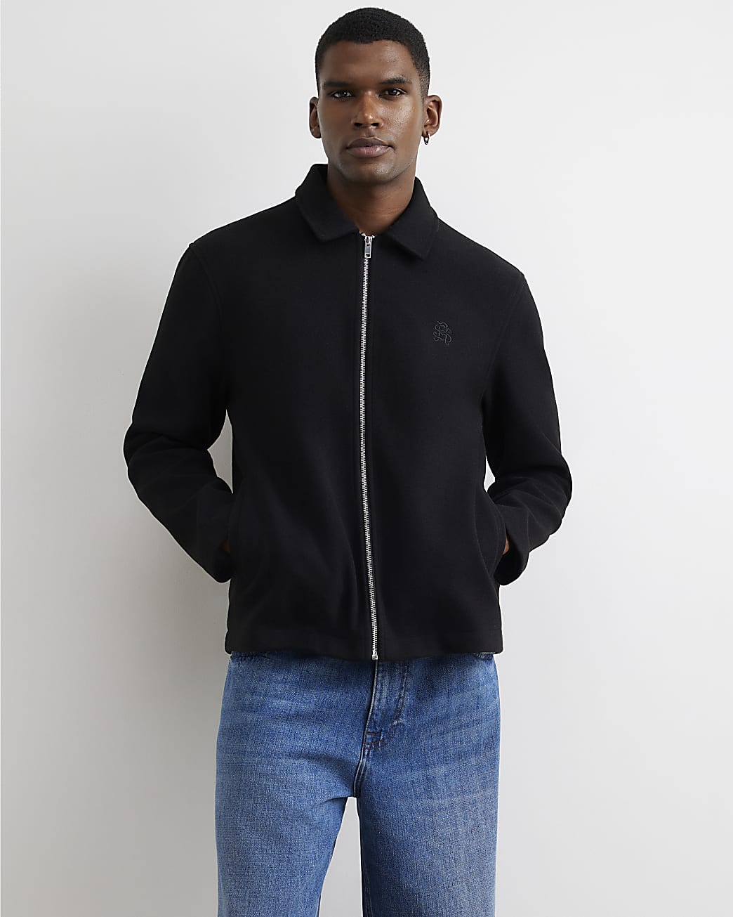 Zip Through Embroidered Ri Shacket in Black - Image 2 Zip Through Embroidered Ri Shacket in Black